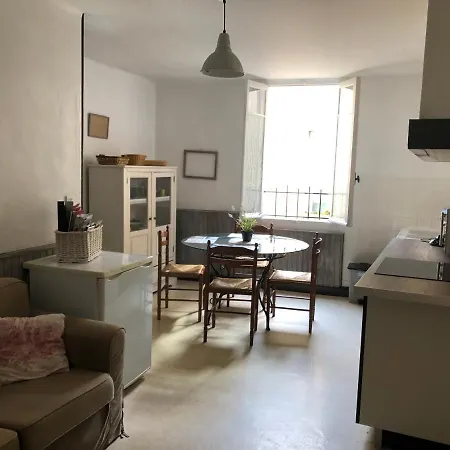 Сasa de vacaciones Jolie Maison De Village A *