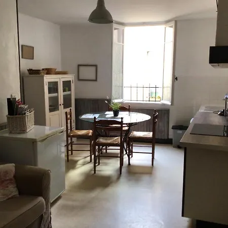 Jolie Maison De Village A Holiday home Roquecourbe